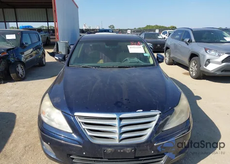 2009 Hyundai Genesis 4.6 z USA, uszkodzony, nr VIN KMHGC46F99U050633